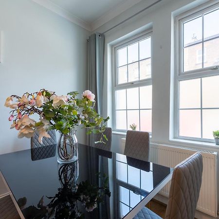 Spacious Comfy 2Br Flat Londra Exterior foto